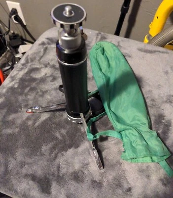 Sunset Auto-Pod - Vintage Pat. Pend. Tabletop Internal Leg Store Tripod - Image 1 of 4