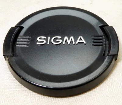 Sigma  55mm Lens front Cap Snap on for 28-80mm f3.5-5.6 Macro    - Image 1 of 4