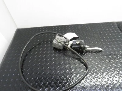 99-06 YAMAHA TTR 250 TTR250 OEM FRONT BRAKE CALIPER MASTER LINE FRONT BRAKES - Image 1 of 4