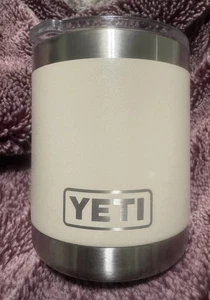 EUC NICHT MEHR VERKAUFT YETI SAND! 10 Unzen Lowball 1,0 mit Magslider Deckel - Bild 1 von 7