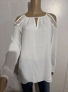 WHITE HOUSE BLACK MARKET COLD SHOULDER KEYHOLE LACE BLOUSE SMALL Women's NW! - Picture 1 of 12