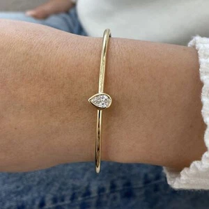 Pear Lab Created Diamond Solitaire Cuff Bracelet F/VS 0.93 Ct 14k Yellow Gold - Picture 1 of 6
