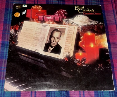 BING CROSBY'S CHRISTMAS CLASSICS LP VINYL 1977 - Image 1 of 4