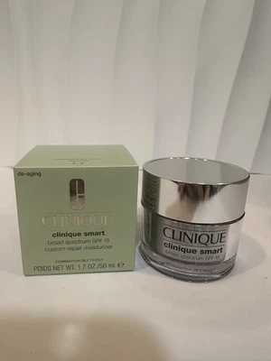 Clinique Smart Custom-repair SPF15 #3,4-1.7oz/50ml Combination Oily To Oily NIB - Image 1 of 4