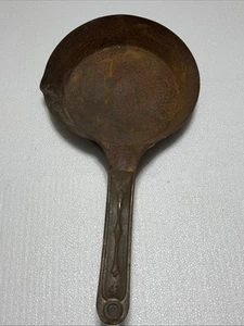 Vintage #41 Cold Handle Cowboy Skillet Frying Pan Pour Spout Steel Camping - Picture 1 of 6