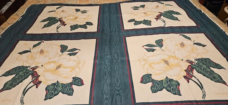 Panel de tela floral Magnolia de Springs Industries Foto 1 de 4