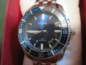 #192 mans PULSAR stainless steel date quartz watch - Picture 1 of 5