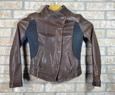 Chaqueta Via Spiga Cuero Marrón Gris Tejida Cuello Alto Moto Botón Cremallera Mujer Med Foto 1 de 4