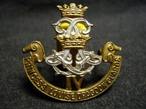 PRINCESS LOUISE DRAGOON GUARDS OFFICER CAP BADGE C12a SMALLER VARIANT SILVERED - Picture 1 of 7