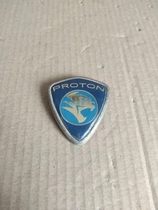 INSIGNIA LOGO DELANTERO PICKUP PROTON JUMBUCK 02-09 - Imagen 1 de 6