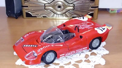 Politoys 1:25, Serie M: N°584, "ABARTH 2000", Lucas. - Immagine 1 di 4