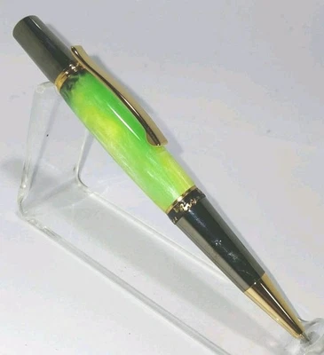 Elegant Australiana Pen * 10k Gold Plating*Southern Cross* Wattle centreband - image 1 of 4