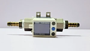 SMC FLOW SWITCH PF3W720-03-A-M 24V DC FAST SHIP FEDEX/DHL - Picture 1 of 7