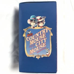 The Country Mouse and The City Mouse (VHS, 1997) Reader's Digest Set of 2 - Picture 1 of 3