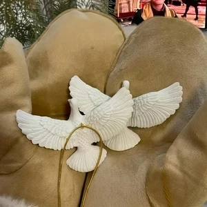 Style Friendship Doves - Home Alone 2 Resin Weihnachtsschmuck Tauben Weihnachten - Bild 1 von 14