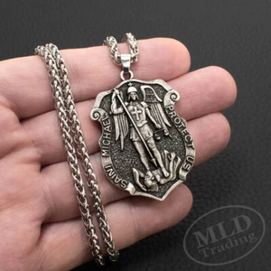 Collar Colgante Escudo San Miguel Grande - Edición Limitada Coleccionable - Imagen 1 de 13