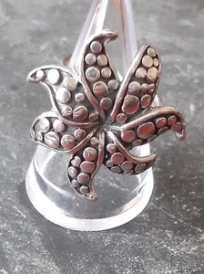 Sterling Silver Star Fower Ring - Picture 1 of 1