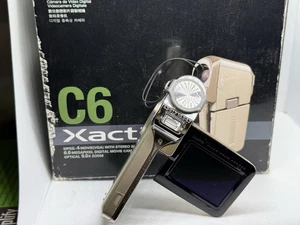 Sanyo Xacti VPC-C6 Digital Video Camera 6MP 5x Zoom Retro Camcorder + Charger - Picture 1 of 12