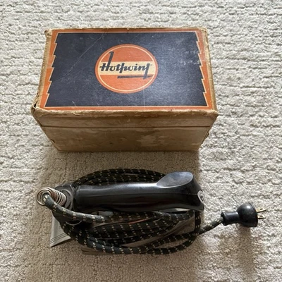 Vintage General Electric Hotpoint Calrod Heat-O-Magic Electric Iron No. 119F98 - Image 1 of 4