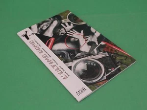 Y L'ULTIMO UOMO PLANETA DeAGOSTINI 10 [Z24-089] - Picture 1 of 2