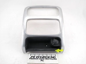 Jeep Liberty KJ Center Dash Dashboard Radio Trim Bezel Fits 2002-2007 02 03 04 - Picture 1 of 12