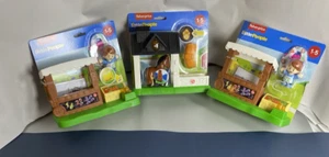 Fisher Price Little People Lot of 3 Horse Barn Two Vegetable Stands Light Sound - Picture 1 of 7