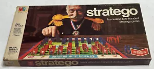 STRATEGO : 1975 USA Edition Vintage Game - By MB In Vgc (FREE UK P&P) - Picture 1 of 10