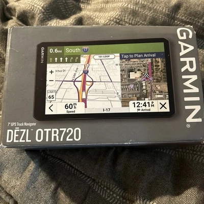 Garmin dezl OTR720 Easy-to-Read 7" GPS Truck Navigator - New in Box - Image 1 of 4