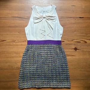Abito smanicato Kate Spade bianco seta fiocco viola fondo tweed TAGLIA 12 - Foto 1 di 7
