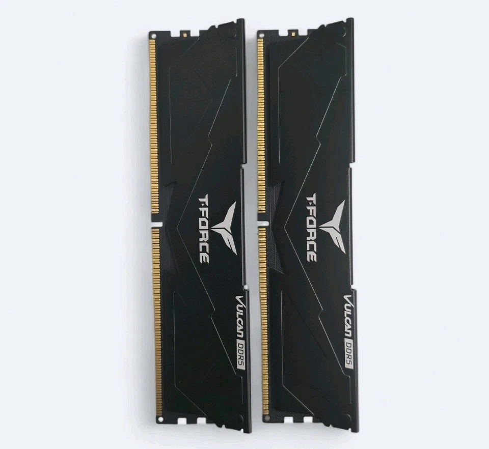 TEAMGROUP T-Force Vulcan DDR5 32GB (2x16GB) 6000MHz CL38, Intel / AMD - Black 🔥 - Image 1 of 2