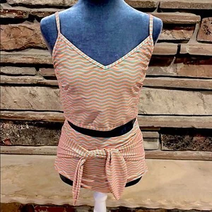 Kortni Jeane Colorful Wavy Print High Waisted Tie-Front Tankini - Picture 1 of 8