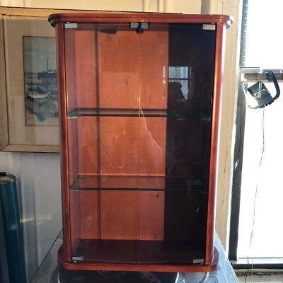 Puerta de madera y vidrio 3 estantes mesa curiosidades vitrina armario cofre muebles Foto 1 de 4