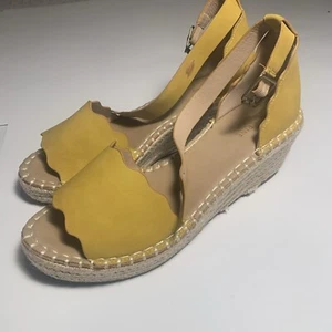 Catherine Malandrino Sandals Womens 8 Espadrille Beige Wedge Casual Buckle - Picture 1 of 6