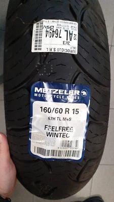 Pneumatico 160/60-15 FEELFREE WINTEC 67H Metzeler DOT 2018 (produzione) - Immagine 1 di 4