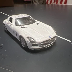 5349 5"Kinsmart Mercedes Benz SLS AMG Diecast Model Toy Car 1:36 WHITE - Picture 1 of 4