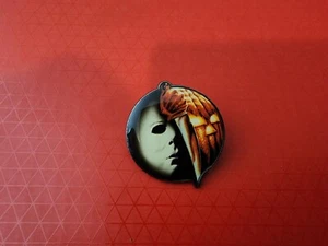 Michael Meyers Halloween LOOTCRATE Pinback Slasher Icon Pin Horror gruselige Brosche - Bild 1 von 1