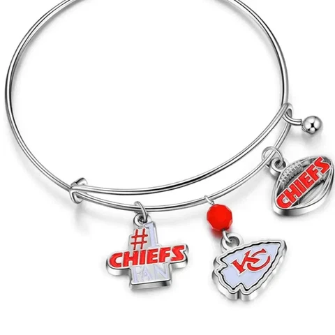 Nfl Kansas City Chiefs Three Charm Logo Bracelet Cover