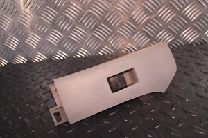 Toyota Yaris 1.0 Benzina 2005/2009 PULSANTIERA ALZAVETRO ANTERIORE DESTRA - Foto 1 di 9