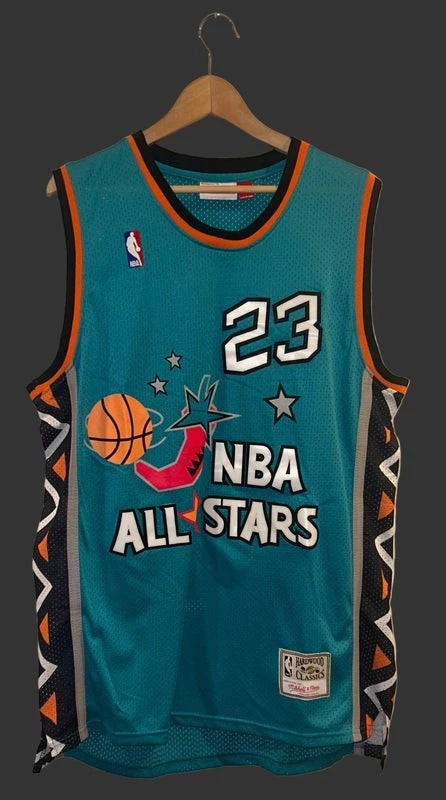 Preços baixos em Michael Jordan Azul All-Star Game Roupas e
