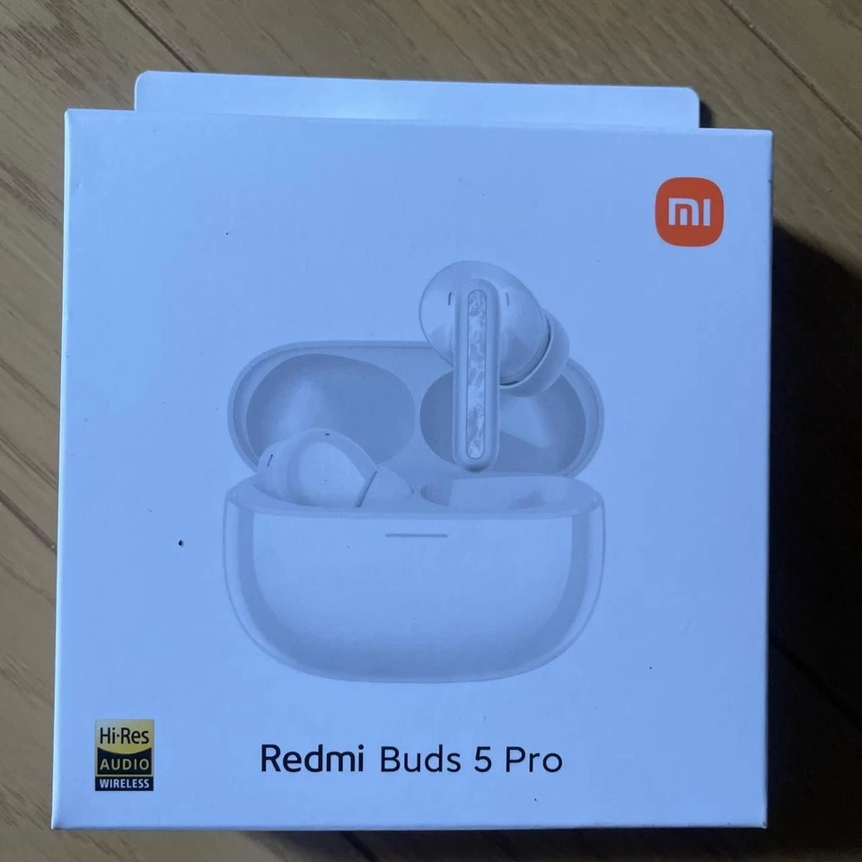 Auriculares Inalámbricos Xiaomi Redmi Buds 5 Pro Cancelación Activa de Ruido Luz de Luna Blanco Foto 1 de 1