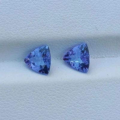9.80 Ct AAA Fine Quality Natural Ceylon Blue Spinel Trillion Cut Loose Gemstone - Image 1 of 4