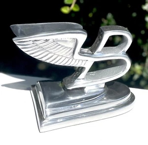 Bentley Flying B Hood Ornament Mascot Shop Showroom Display Paperweight - Picture 1 of 5