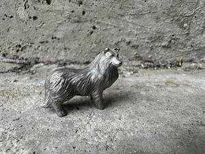 Vintage Pewter Miniature Collie Dog Trinket Figurine 1986 P Davis - Picture 1 of 4