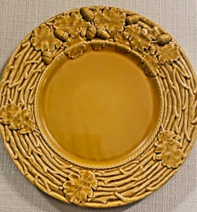 13" Chop Plate Round Platter Oak Leaf by Bordallo Pinheiro Yellow Gold - Picture 1 of 10