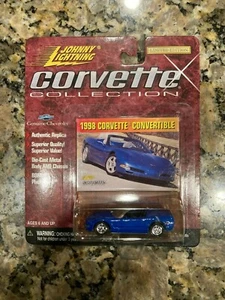 1/64 JOHNNY LIGHTNING 1998 CORVETTE CONVERTIBLE ! BLUE! BRAND NEW! - Picture 1 of 10
