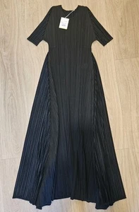 PLEATS PLEASE ISSEY MIYAKE EFFICIENT SQUARE Dress size 5 £625.00 - Picture 1 of 14