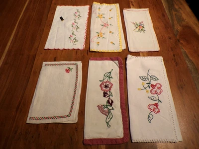 Linge ancien  Lot de 6 Porte serviette différents brodes de fleurs - Photo 1/3