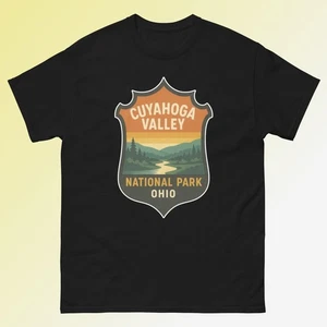 Cuyahoga Valley National Park - Ohio Retro Badge D1 - Unisex T-Shirt - Bild 1 von 5