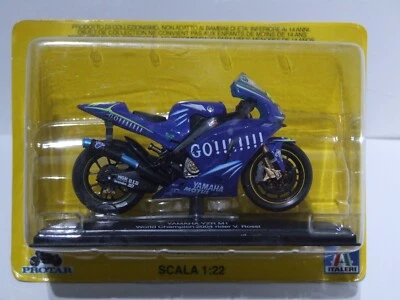 1:22 Scale 2004  Yamaha YZR M1  Valentino Rossi  by Protar - Image 1 of 4