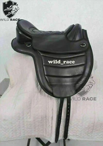 WILDRACE Treeless Synthetic Sattel mit passendem Sattelgurt - Bild 1 von 3